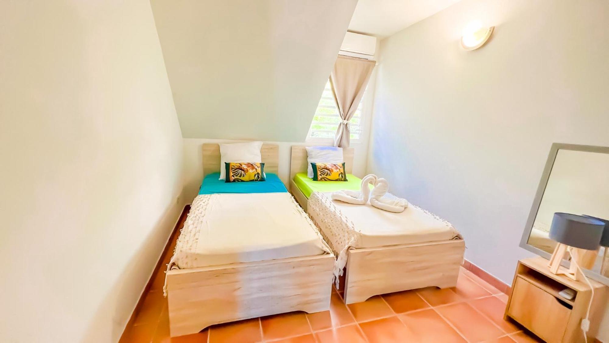 Magnifique Appartement Fleurs Caraibes - 6 Personnes En Residence Avec Piscine Privee - Sainte Anne エクステリア 写真